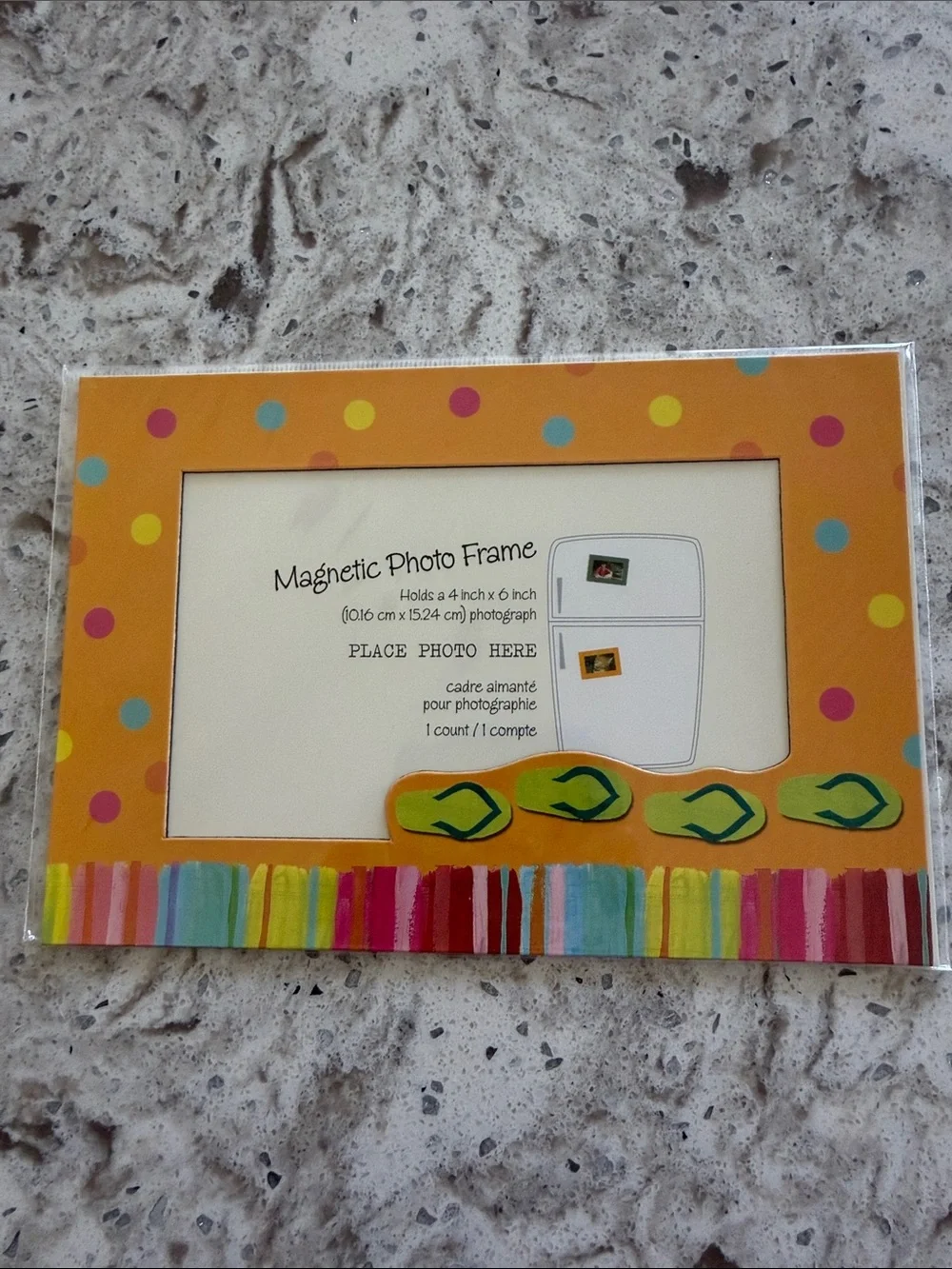 Magnetic Photo Frame - Assorted Colors (Pink, Yellow, Green)